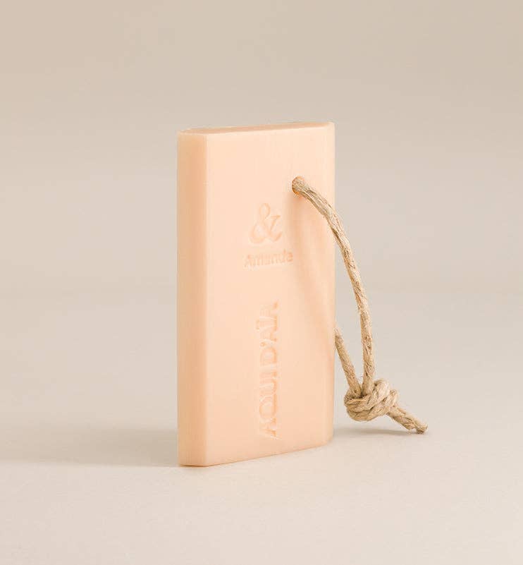 Savon sur corde Amande 110g