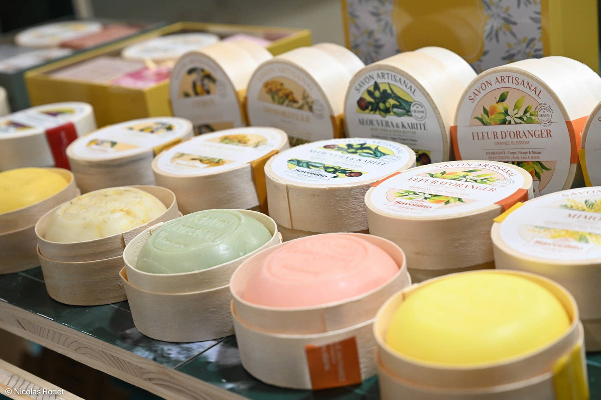 Savon Fleur De Lin Dans Boite En Bois 100g