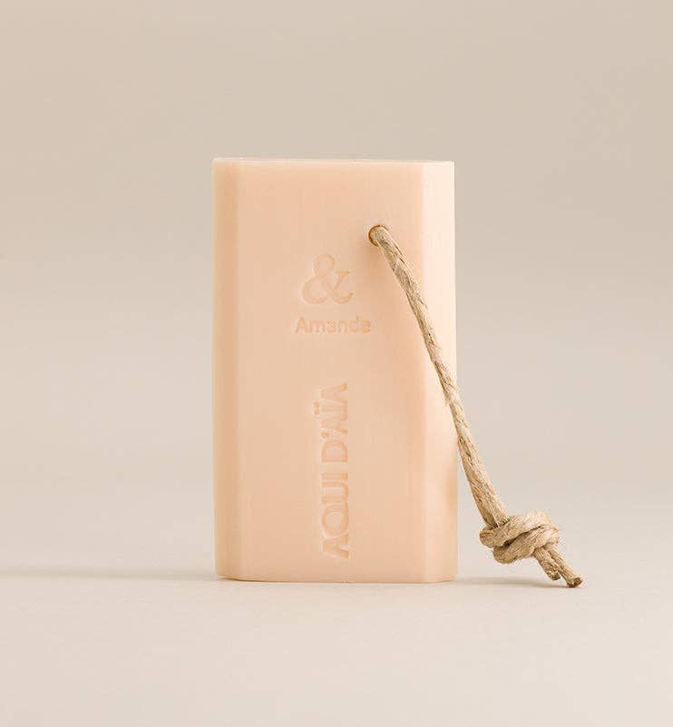 Savon sur corde Amande 110g