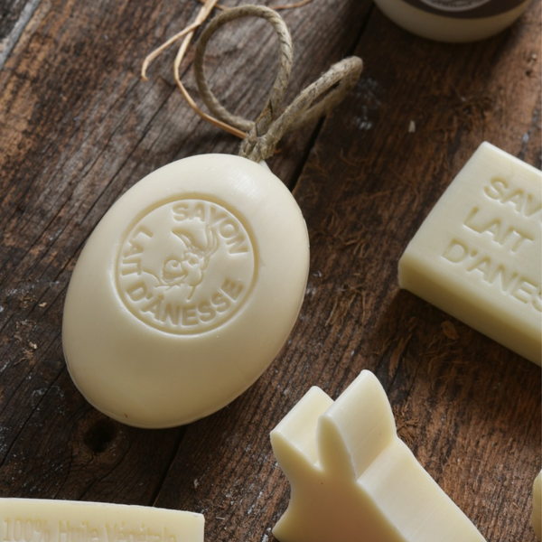 Savon Ovale Sur Corde au Lait D’Ânesse 200g