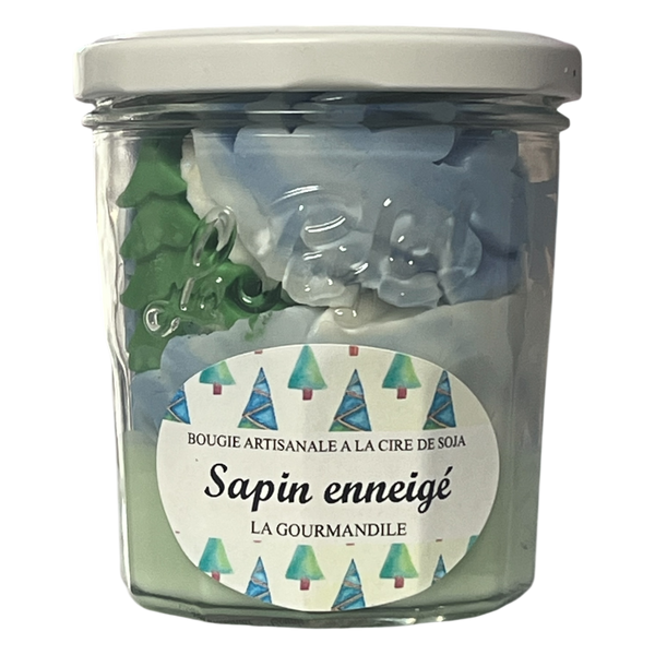 Sapin enneigé