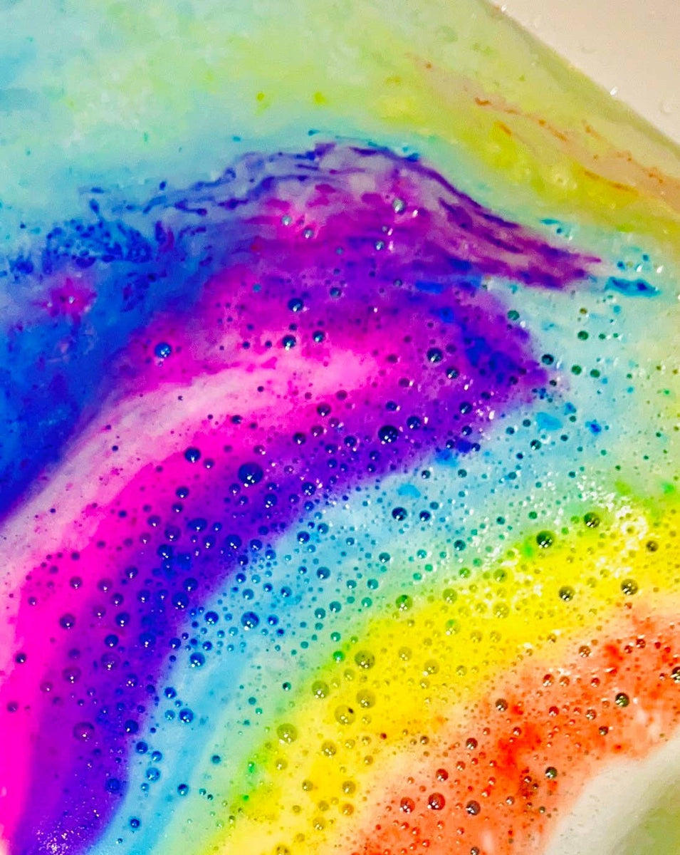 Bombe de bain Rainbow LOVE IS